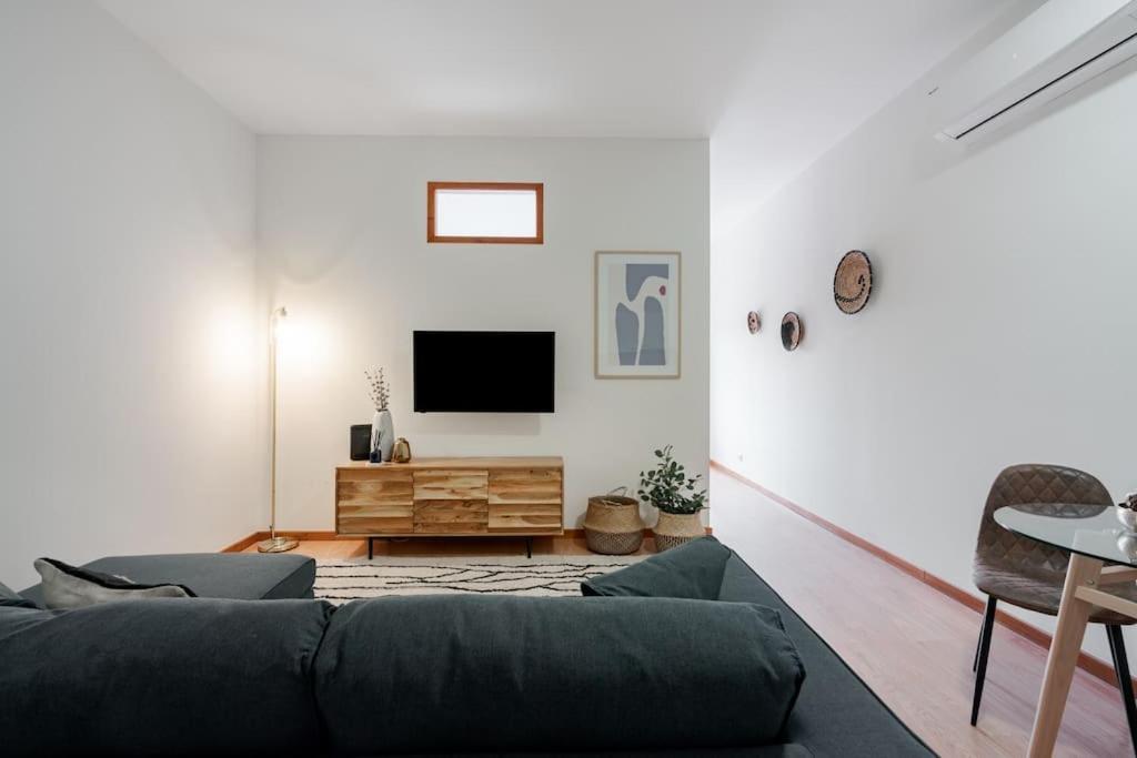 Modern Studio Near Metro Station Senhora da Hora Екстер'єр фото