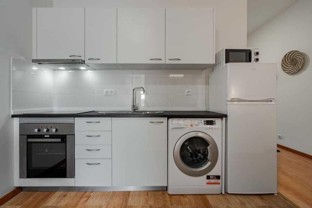 Modern Studio Near Metro Station Senhora da Hora Екстер'єр фото